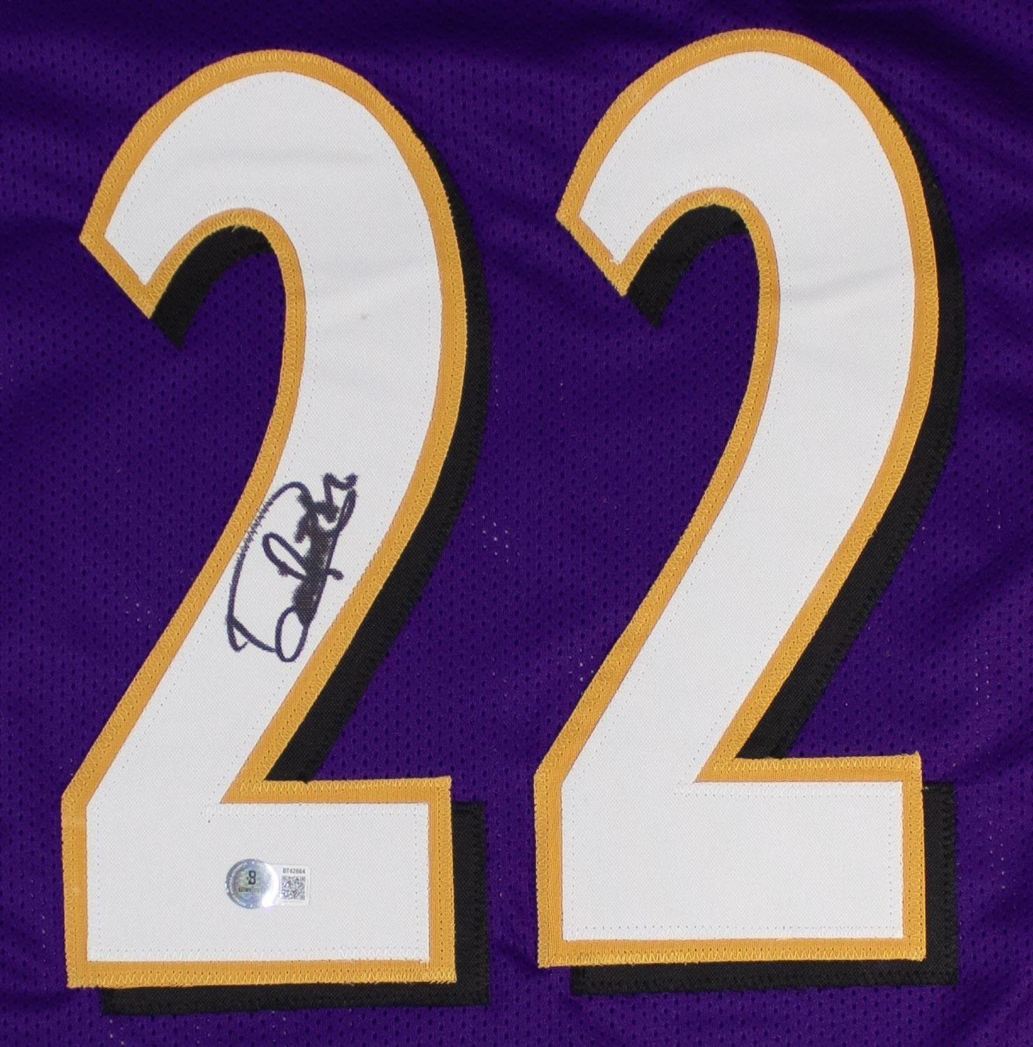 Derrick Henry Signed Baltimore Ravens Custom Jersey | Beckett Certified